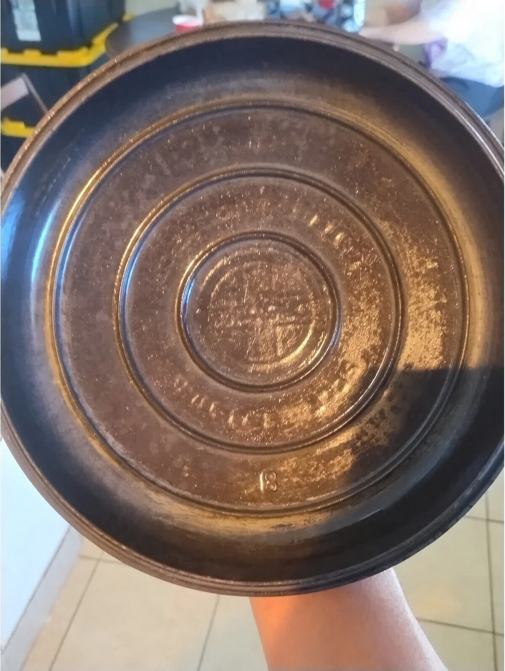 Griswold # 8 Tite Top Dutch Oven 1278 Self Basting Lid Circa 1930